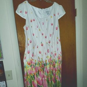 Liz Claiborne Tulip Spring Dress